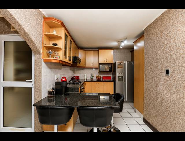 3 BEDROOM TOWNHOUSE FOR SALE IN MUSGRAVE